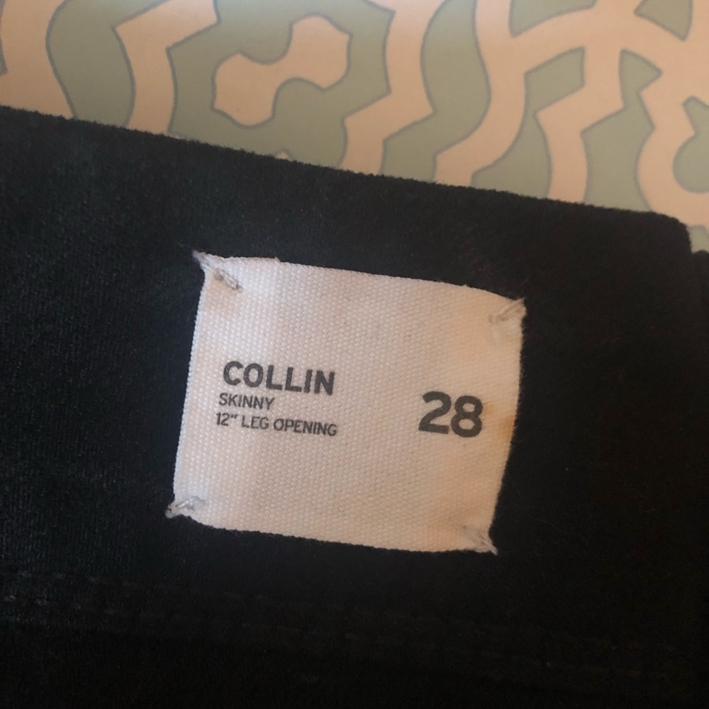 Hudson skinny jeans. New size 28